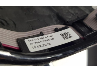 Руль Skoda Fabia Mk3 (NJ) 2015 - 2021 года 3V0419091L, 3V0419091L