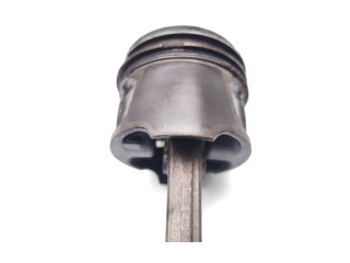 Píst K9K832 Renault Megane III K9K832