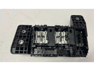 Pojistková skříňka 68467641AA Dodge RAM 2020