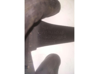   Pojistková skříňka    Ford C-MAX II 2010