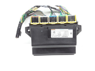 Блок управления 8G9N19G481AA   Volvo V70