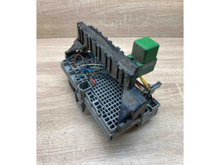 Pojistková skříňka 90414547 Opel Astra F 1992