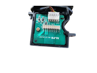 Ручка стеклоочистителей 31268581 Volvo S60