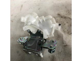 Замок багажника Mitsubishi Eclipse Cross 2018- года