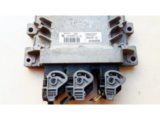 Блок управления двигателя S120200113, 8200774747 8200700695 Renault Twingo II