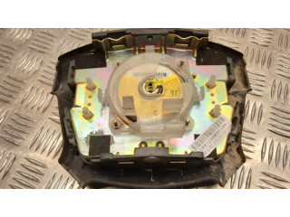 Подушка безопасности водителя LC8257K0063 Mazda MPV