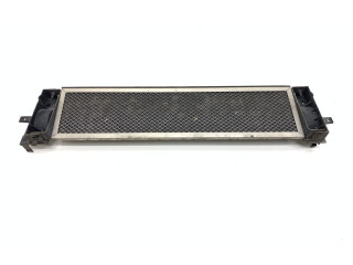 Интеркулер HX7317F791AB Jaguar XE