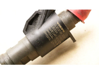 Комплект форсунок 31303238, 30777759    Volvo V70  D 5204 T3 