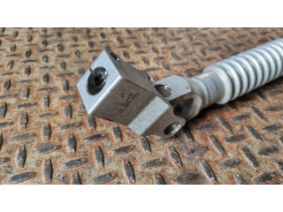 Крестовидная связь оси рулевого колеса