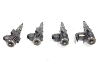 Комплект форсунок 03G130073B Audi A3 S3 8P