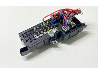 Блок предохранителей 518787205, 8678449   Volvo V70    