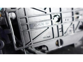 Zpětné zrcátko pravé Aston Martin DB9 2003 AG4317682BC