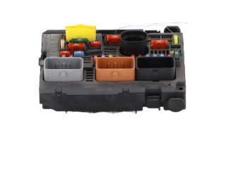 Pojistková skříňka 9807028580 Peugeot 3008 2011