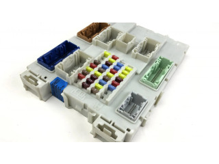 Pojistková skříňka 2443670, 1744452 Ford Kuga II 2017