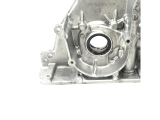 Масляный насос   04C115105C, 04C115105C  Volkswagen Jetta VI 