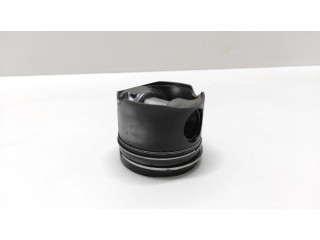 Píst BMW 7 E65 E66 pro naftový motor 4.5 M67n