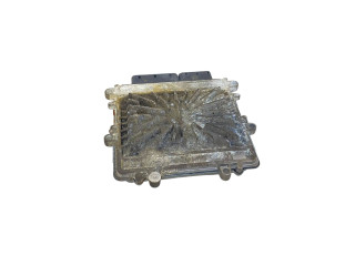 Блок управления двигателя P31303388 Volvo C30