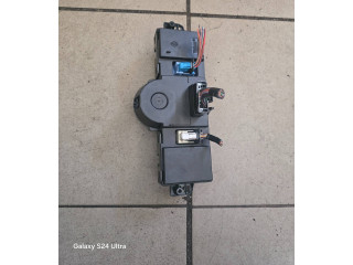 Блок управления климат-контролем 8200296683, 69340020 Renault Clio III