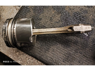 Píst 02647, 02646   Toyota RAV 4 (XA30)     