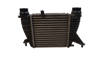 Интеркулер  144618748R   Renault Clio III 