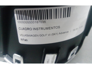 Панель приборов 5K0920870C Volkswagen Golf VI