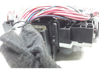 Блок предохранителей 8676286, 8645729 Volvo S80