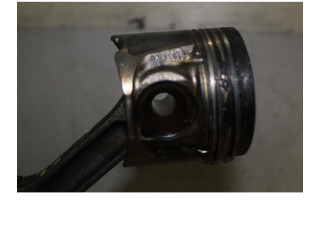  Поршень с шатуном M9R E7   Renault Trafic II (X83)  