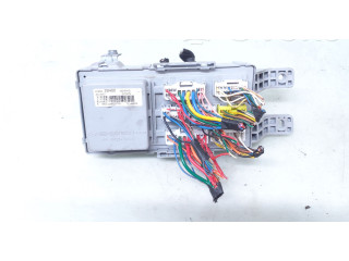 Блок предохранителей 919502B400   Hyundai Santa Fe    