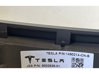 Руль Tesla Model 3 2017 - года 8002838, 1490214C