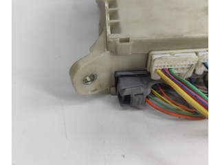 Блок предохранителей 8267253060 Lexus IS 220D-250-350