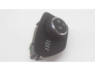 Jungiklių komplektas