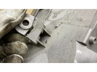 Задний фонарь правый 5E9945096    Skoda Octavia Mk3 (5E)   2013-2019 года