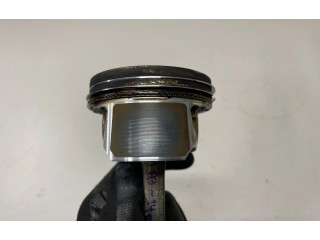  Поршень с шатуном  02606LJ1, WU3  Audi A3 S3 8V  