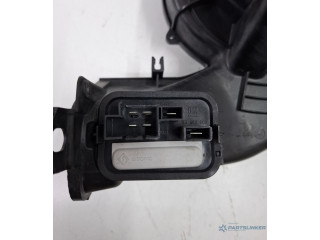 Вентилятор печки    90566802   Opel Meriva A