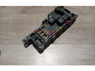Блок предохранителей 518717004, 8637841   Volvo V70    