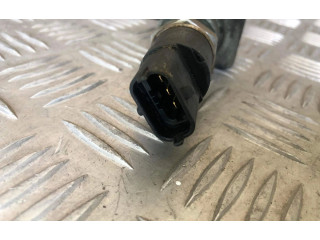 Топливная рампа 8658252 Volvo S80