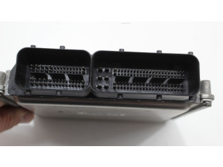 Блок управления двигателя 04b907445 Skoda Rapid (NH)