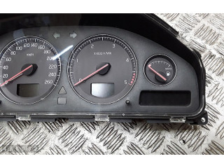 Панель приборов 8602474   Volvo V70       