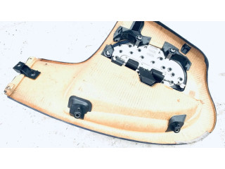 Другая деталь салона