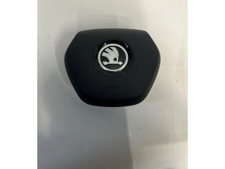 Подушка безопасности водителя Skoda Octavia Mk4