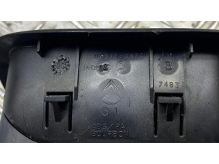 Центральная воздушная решётка