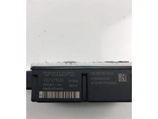 Блок управления 30797900   Volvo V70