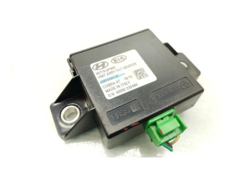 Блок управления 95775-2P900   KIA Sorento