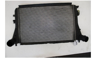 Интеркулер  3C0145805AN   Volkswagen PASSAT CC 