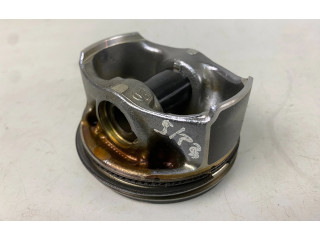  Поршень DNUE 06KBG, 82.435  Audi A3 S3 8V  