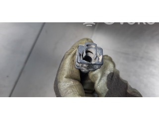 Топливная рампа    Volvo V70  