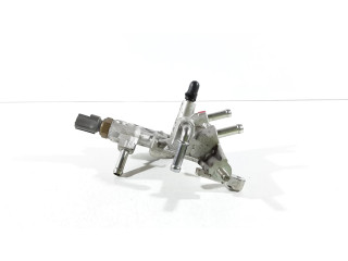 Топливная рампа 1797300100 Mazda CX-3 1.5