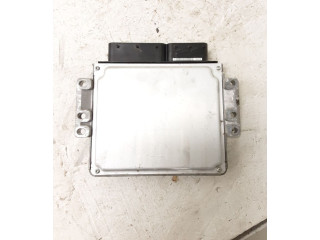 Блок управления впрыском 391302A400   Hyundai ix20