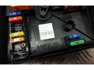 Блок предохранителей 1K0937118   Skoda Yeti (5L)    