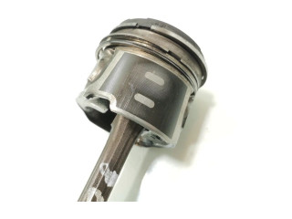 Поршень с шатуном 9HX(DV6ATED4) Citroen C4 I
